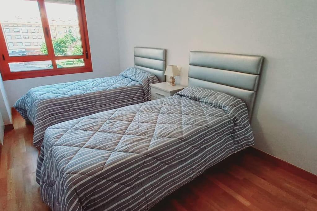 Con 2 Y 2 Banos Junto A Apartment Valladolid